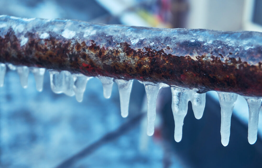 How to Prevent Frozen Pipes in Commercial and Industrial Plumbing Systems During Winter