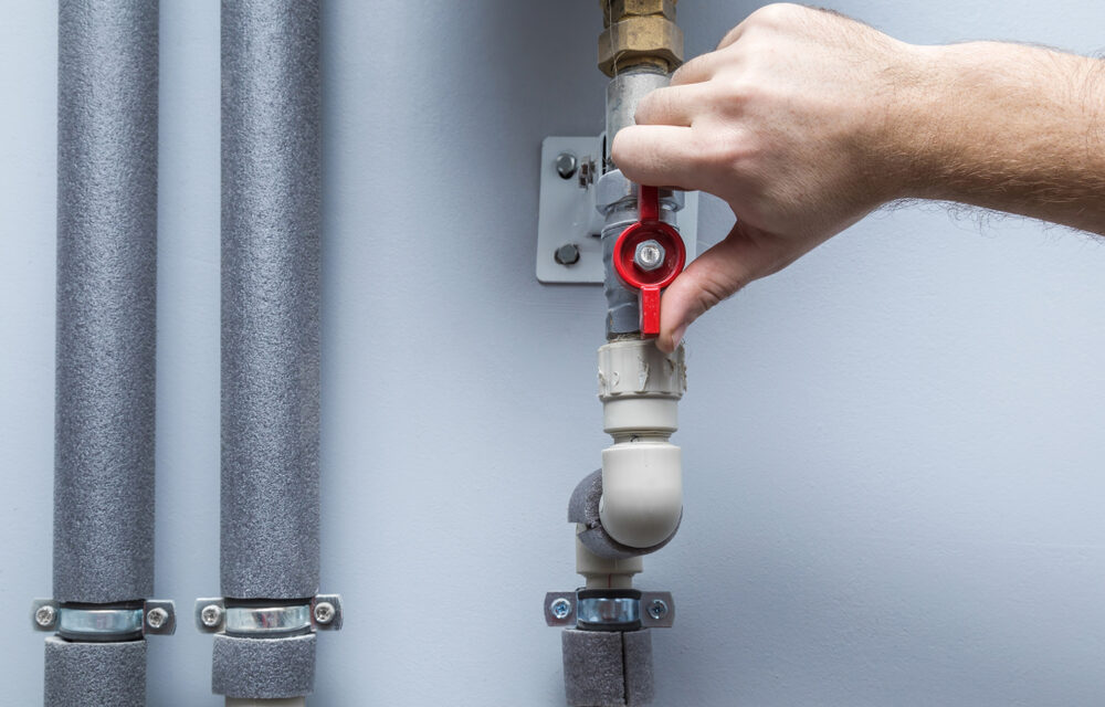 How Pipe Freezing Facilitates Safe Plumbing Repairs